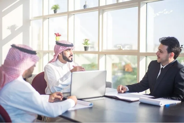 بيع مزيد الملحقات التكنولوجية